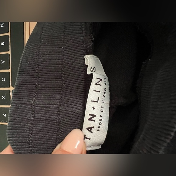 Tan + Lines Black Joggers Large - Picture 5 of 8